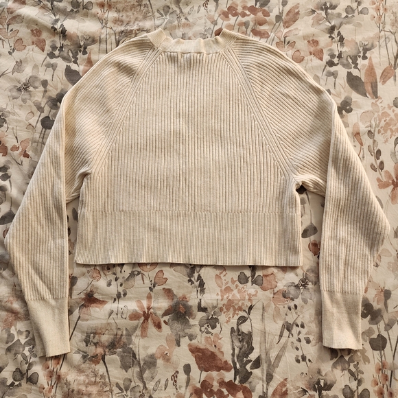 RW&CO. Cream Ribbed Knit Sweater - Picture 2 of 4